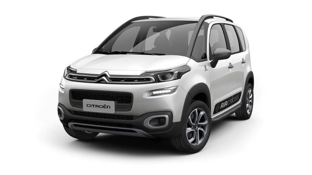 Foto frontal de um Citroën Aircross em 2023