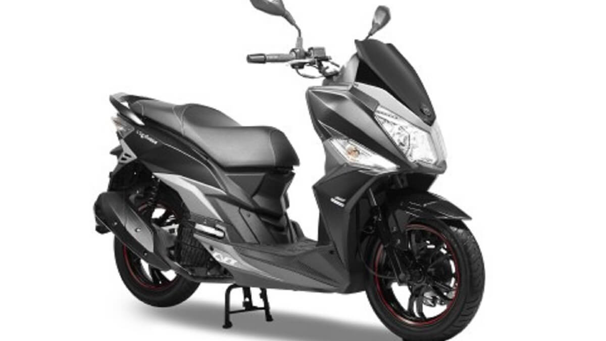 Cruisym preta em diagonal.