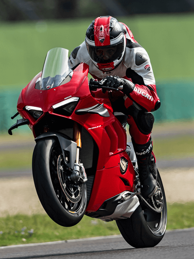 Detalhes da Ducati Panigale V4 S 2022: Preço, Potência e fotos