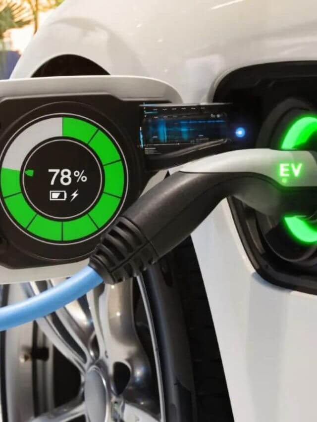 Carregador tecnológico de carro.