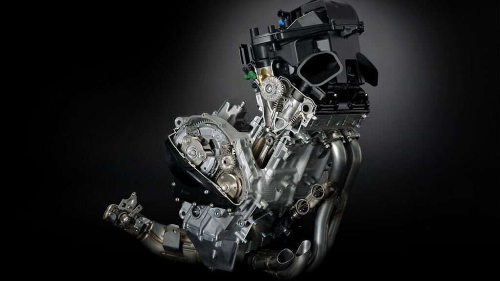 Motor da GSX-S1000R 2023.
