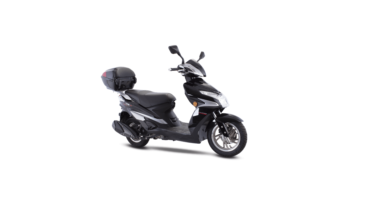 Foto lateral de uma VR 150 2023 preta em um estúdio de fotos