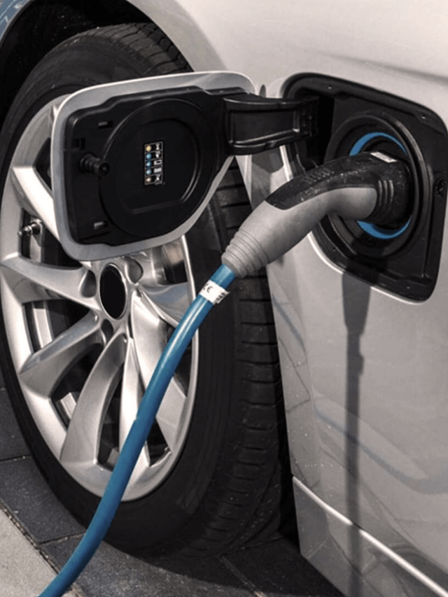 Carregando um veículo.