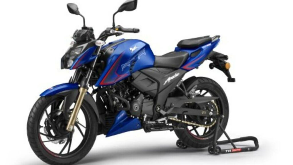 Apache RTR 200 azul em diagonal.