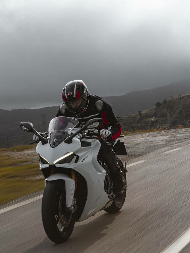 Fotos da Ducati Super Sport S 937cc 2022: Preço, Potência e detalhes