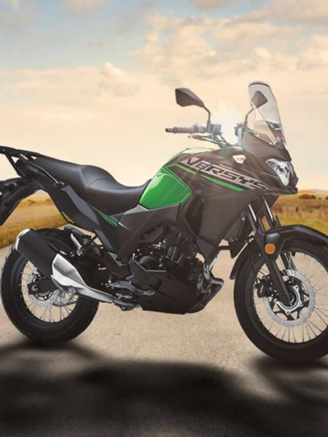 Versys-X 300 na cor verde.