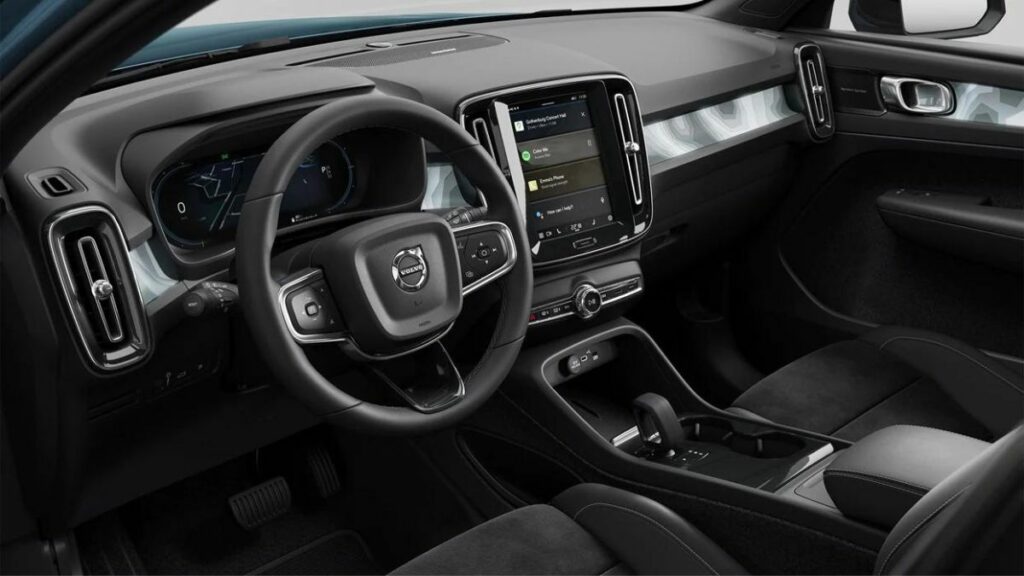 Interior do Volvo C40 2023.