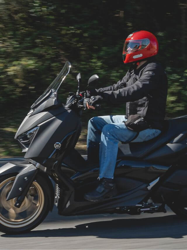 Yamaha XMAX 250 2023: Preço, Equipamentos, Consumo e Imagens