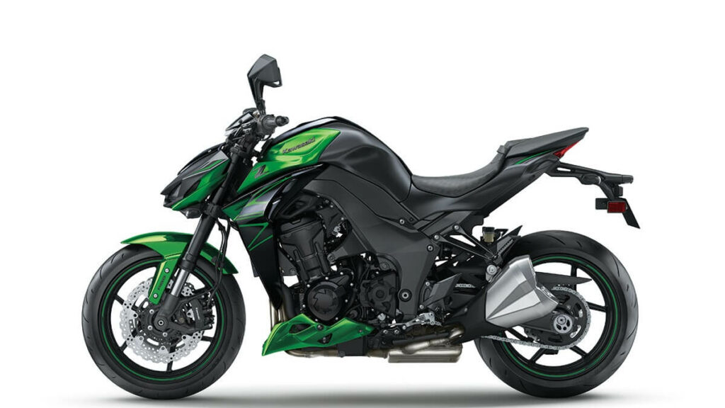 Lateral da Z1000, na cor verde.