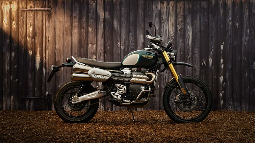 Lateral da Scrambler 1200 2023.