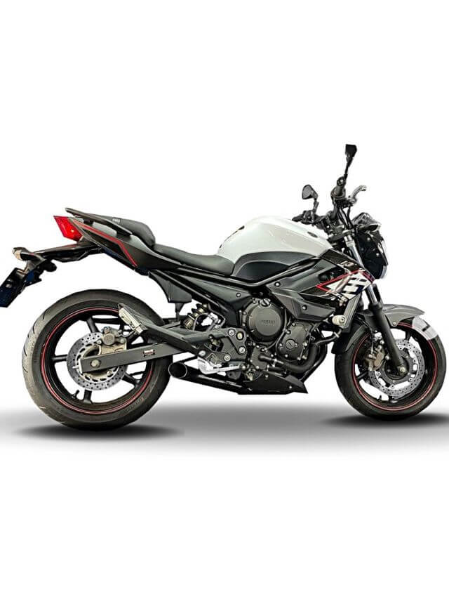 XJ6 branca, de lado.