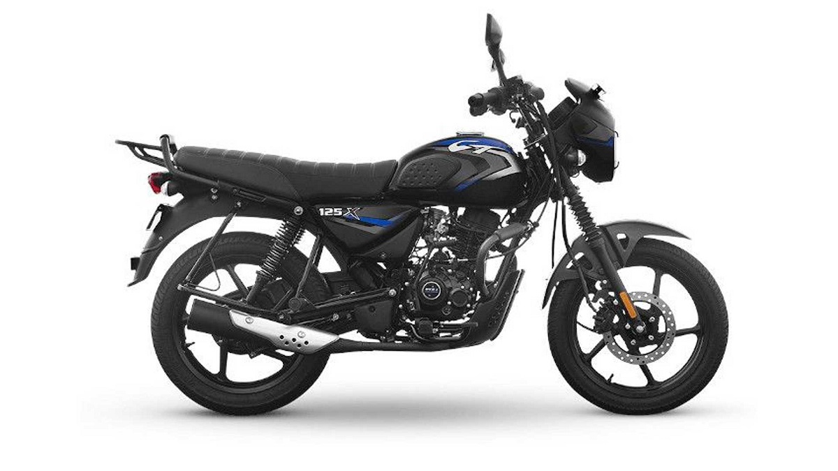 Foto de uma CT 125X Bajaj preta com azul