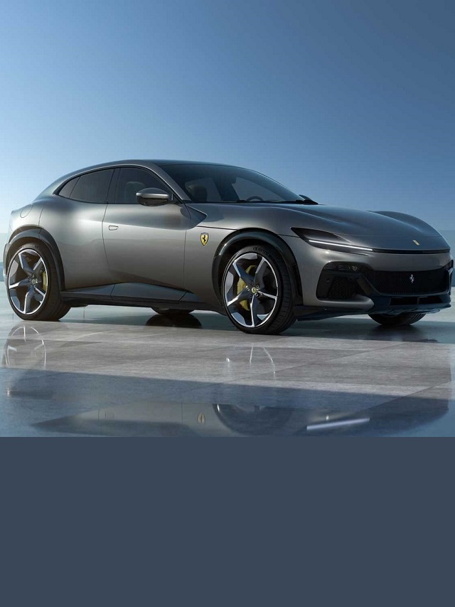 Foto frontal de uma Ferrari Purosangue