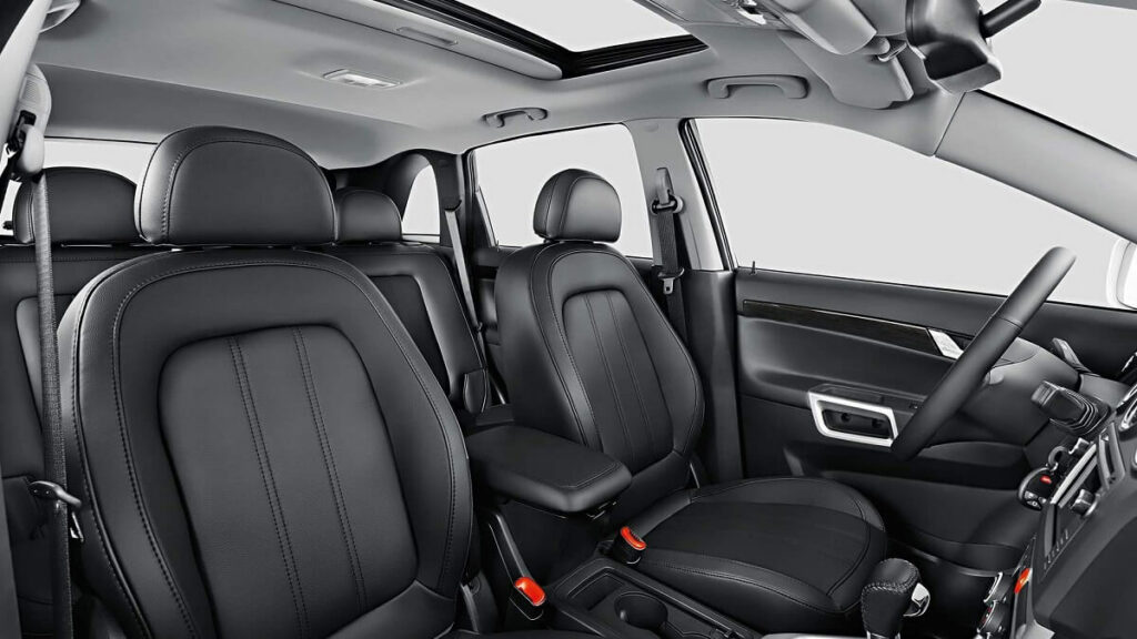 Foto do interior da Captiva em 2023