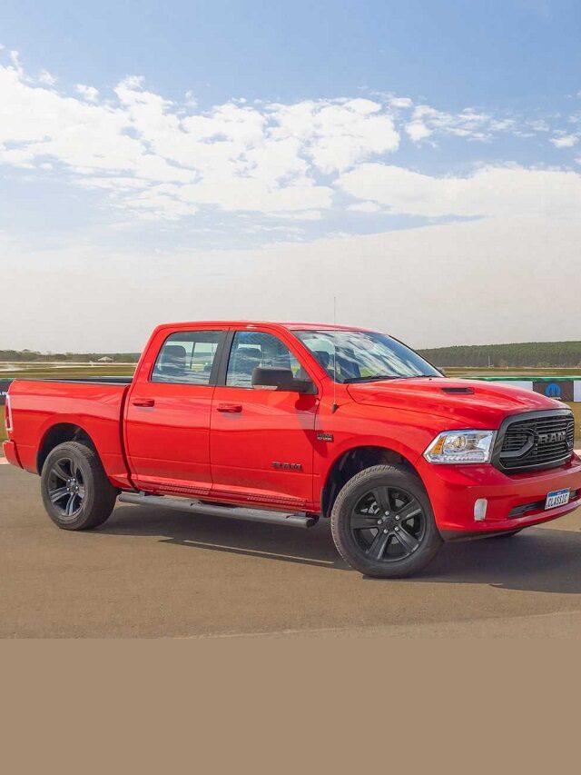 Ram Classic 2023 chega ao Brasil com motor V8 de 400 cv por R$ 349.990