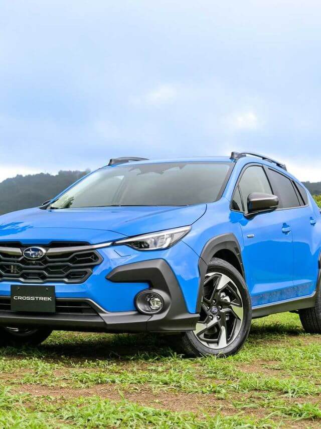 Subaru Crosstek Azul, de frente.