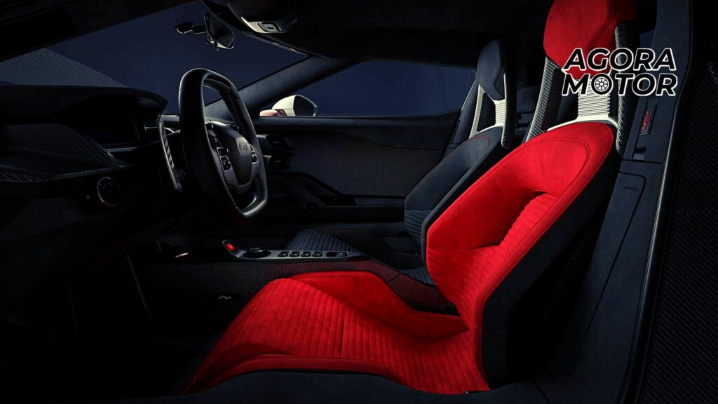 Foto do interior do Ford GT, banco vermelho e outro preto