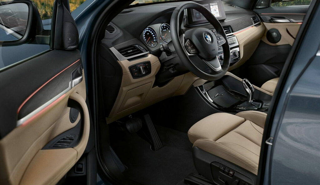 Interior da BMW X1 2023