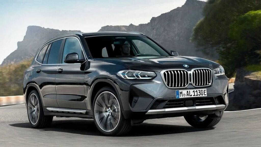 BMW X3 preta.