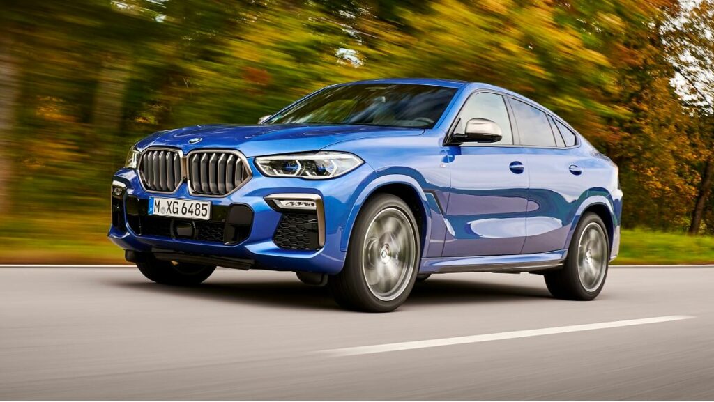 X6 2023 azul.