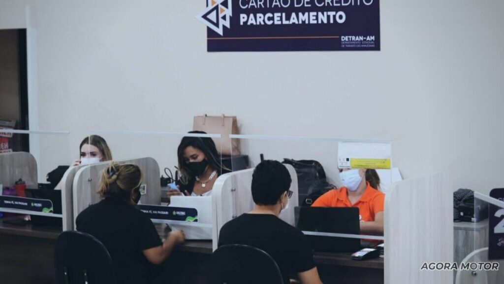 Atendimento do Detran AM.
