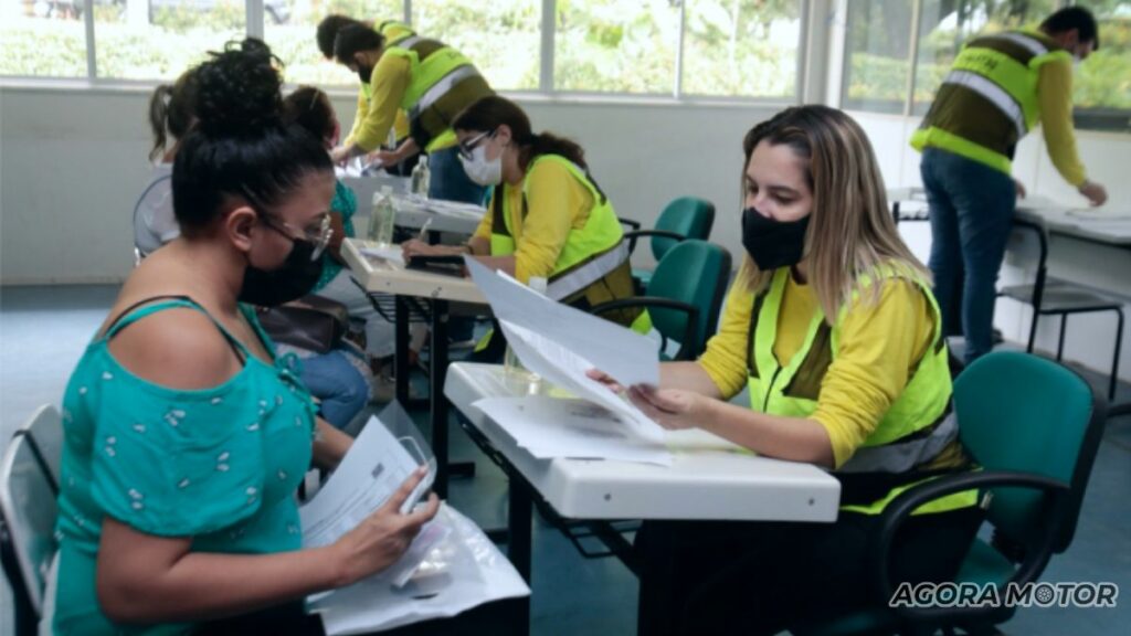 Atendimento do Detran.