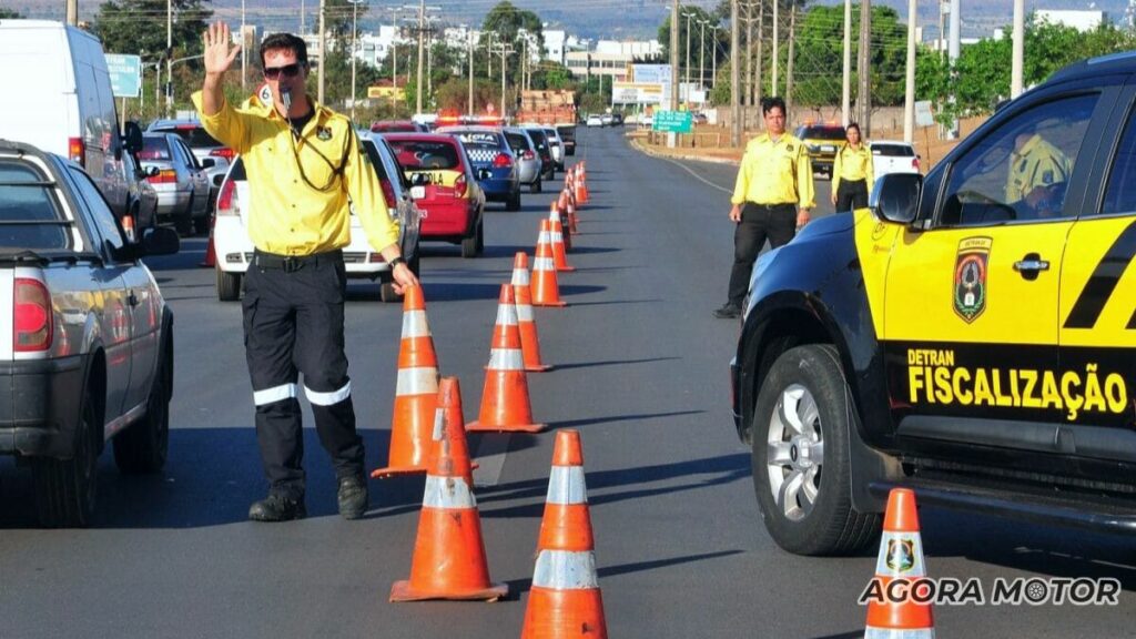 Fiscalização do Detran DF.