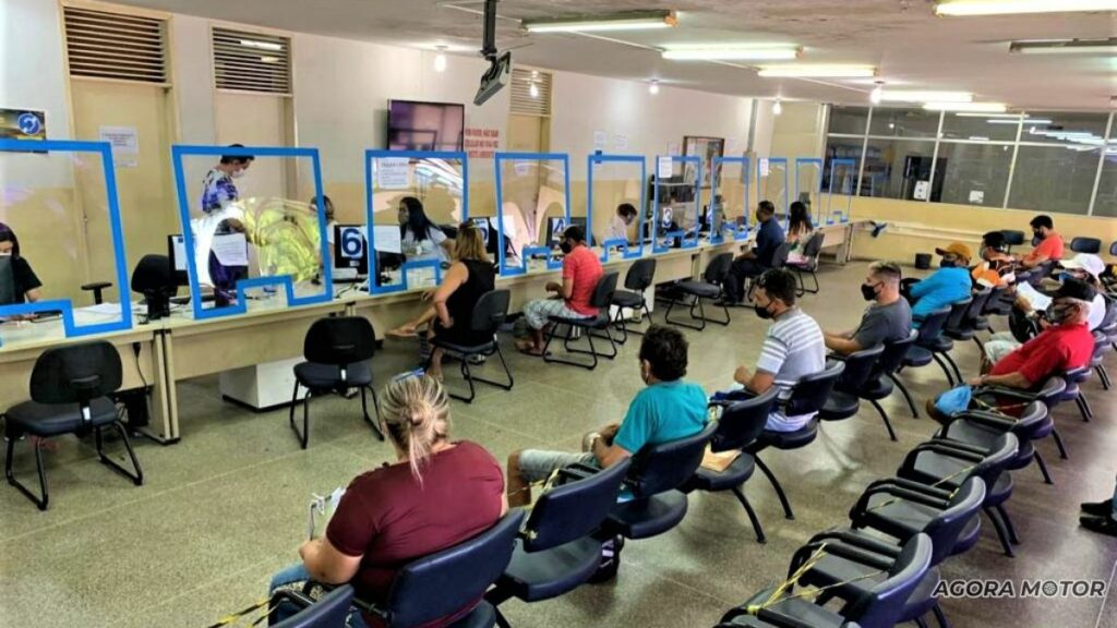 Atendimento do Detran RN.