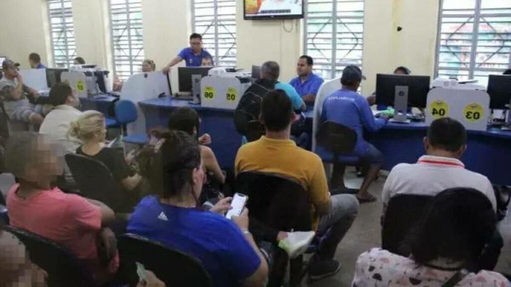 Sala de espera do Detran RR.