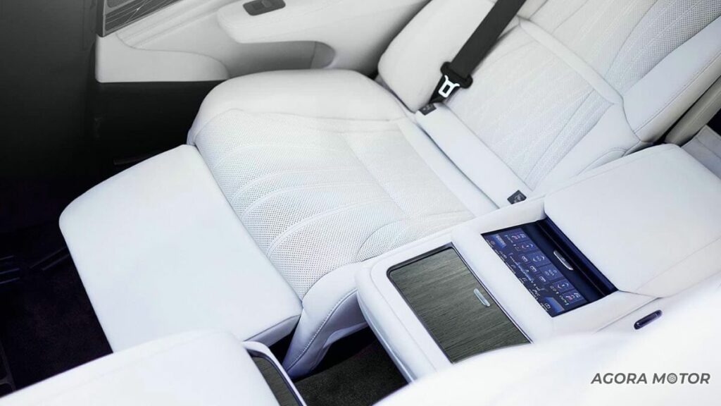 Bancos traseiros do LS.