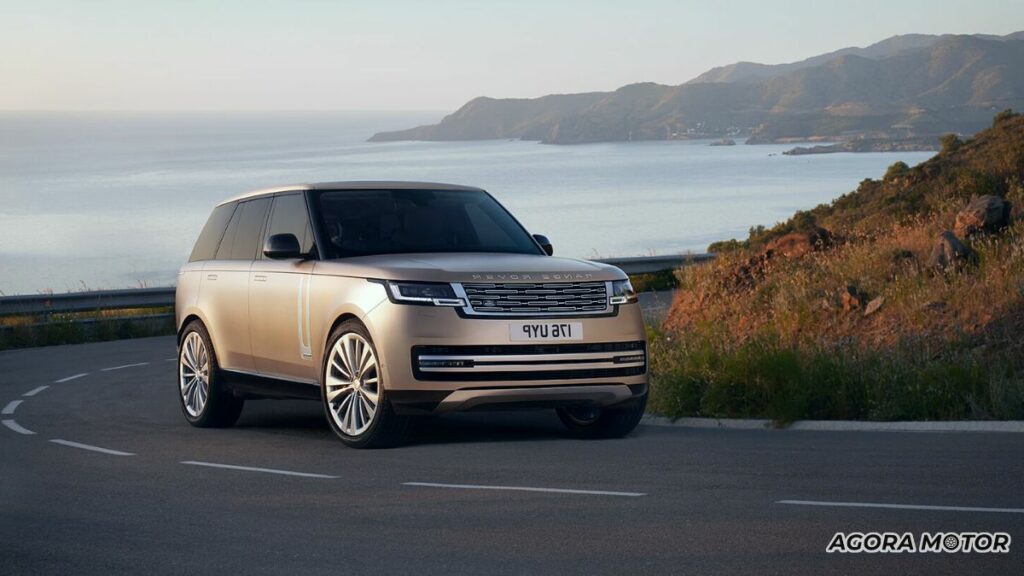 Range Rover 2023 na estrada.