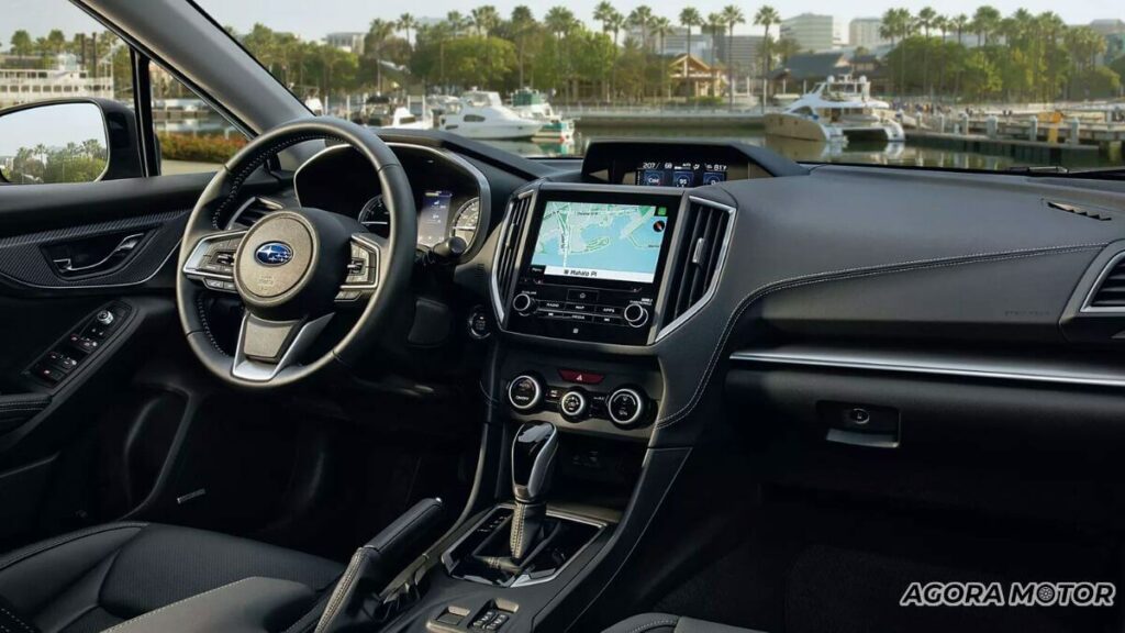 Interior do Impreza.