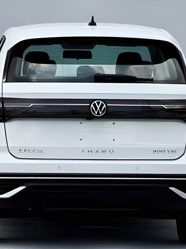 Traseira do VW Tharu 2023/2024