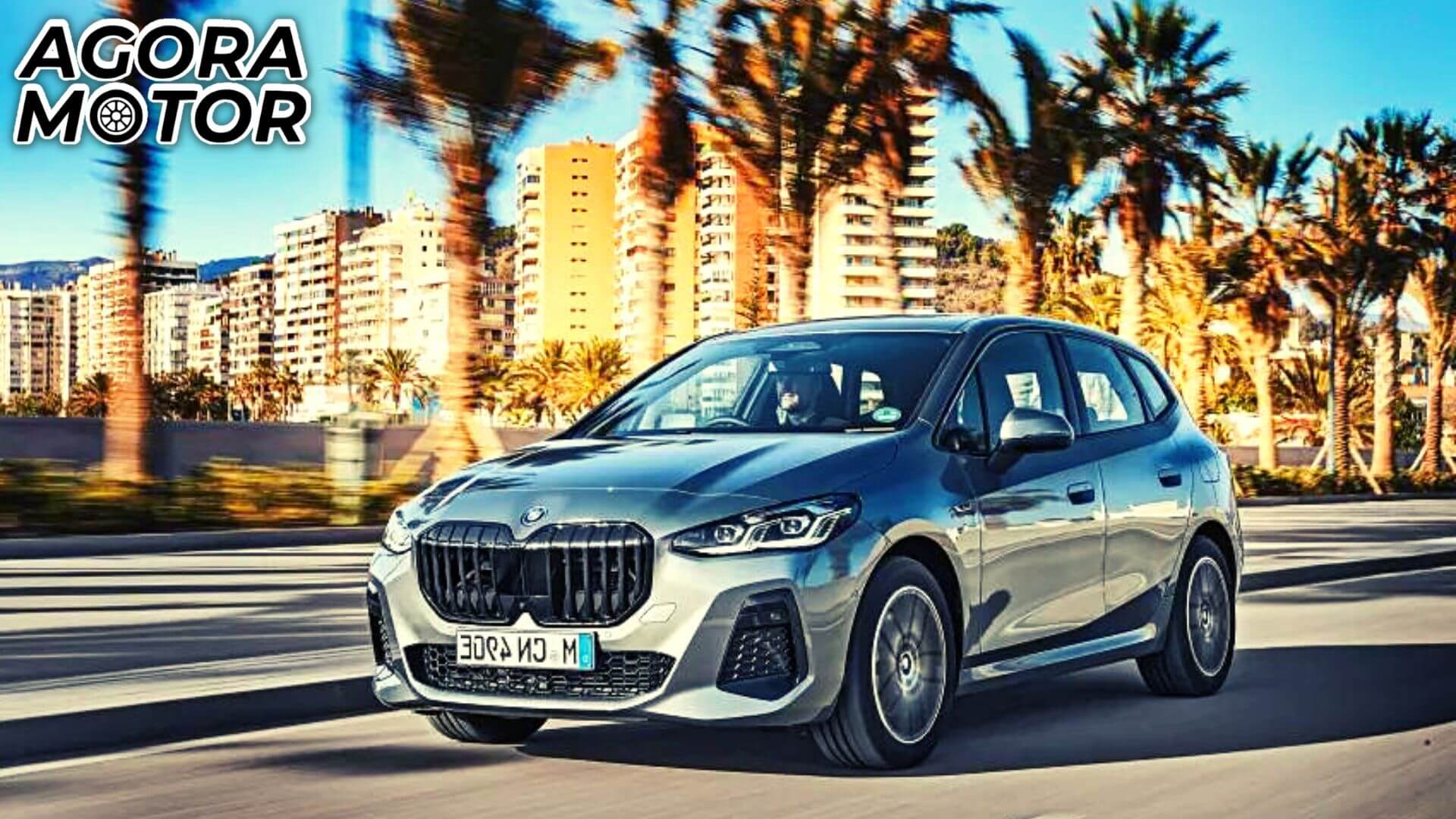 Foto frontal de uma BMW Active Tourer