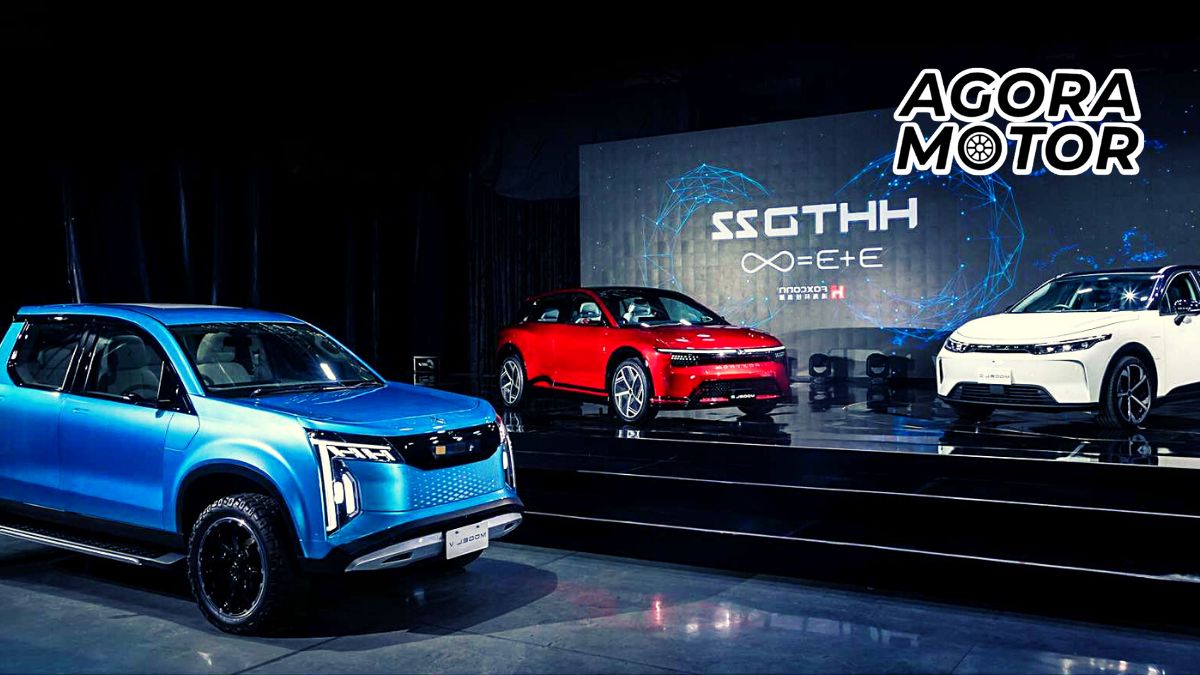 Foto de três carros da Foxconn