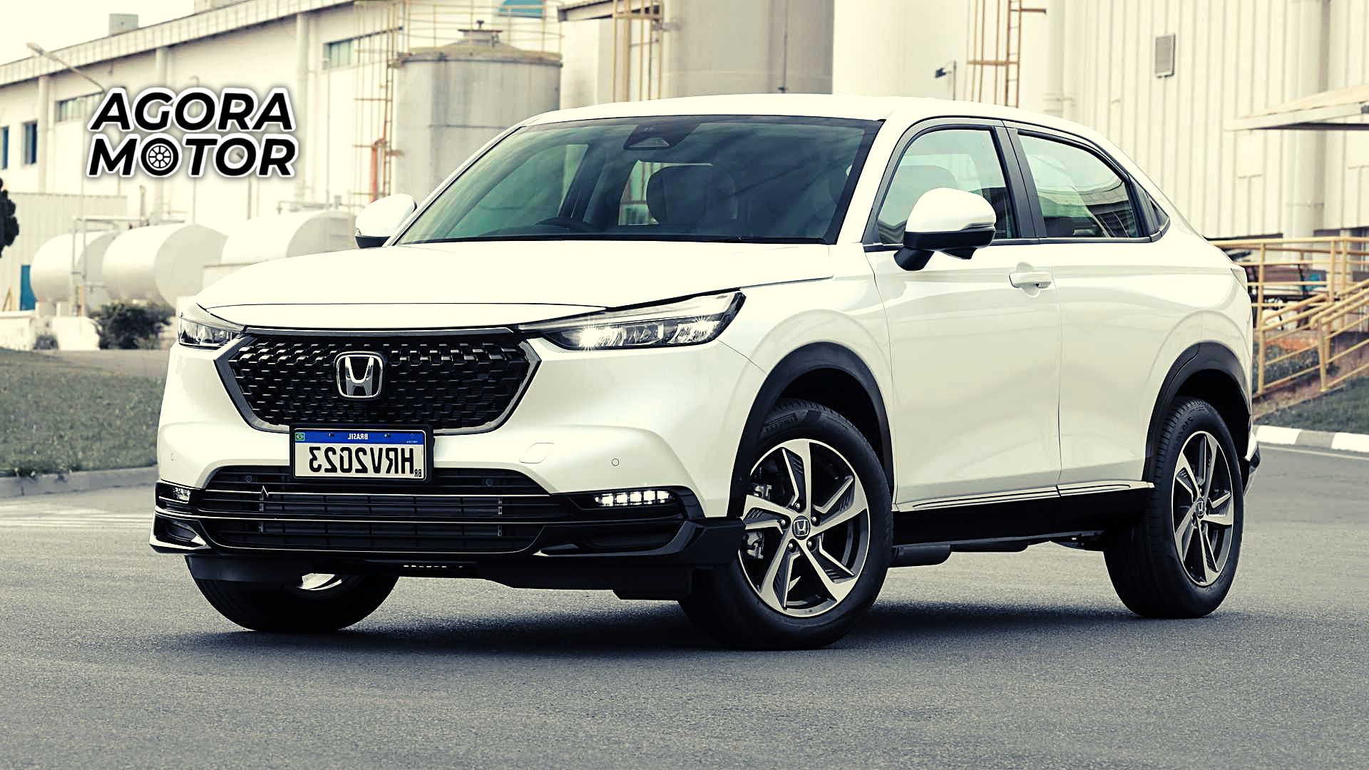 Foto de um Honda HR-V 2023. O HR-V saiu de linha em 2022, porém logo depois voltou.