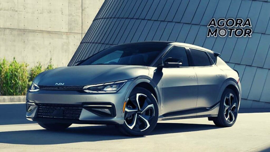 Foto frontal de um Kia EV6 2023 prata