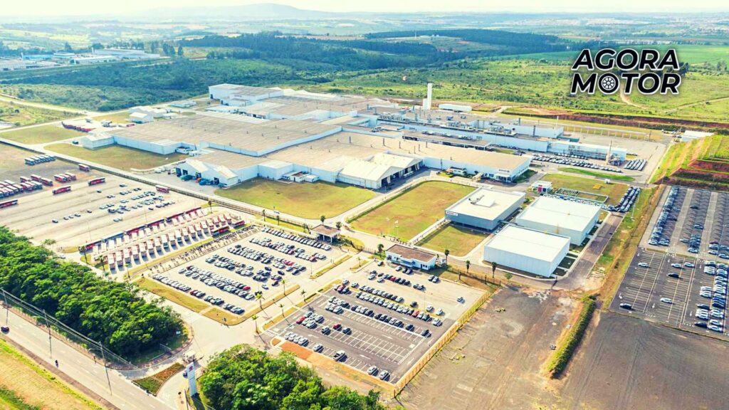 Foto do parque fabril da Toyota