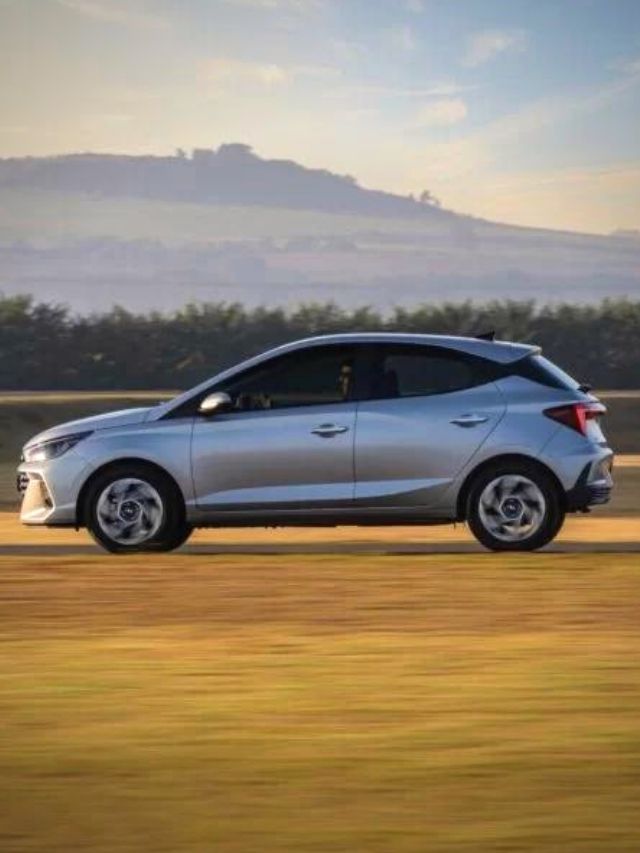 Lateral de uma HB20 2023.