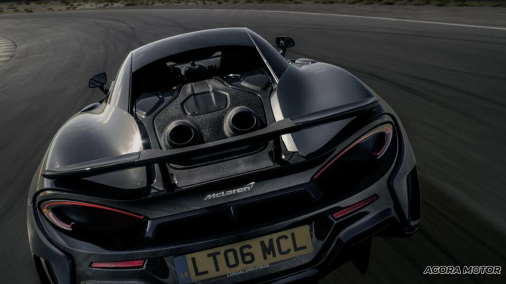 Motor McLaren 600LT 2023.