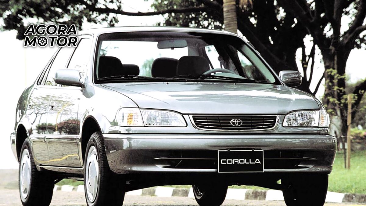 Foto de um Corolla de até 20 mil reais