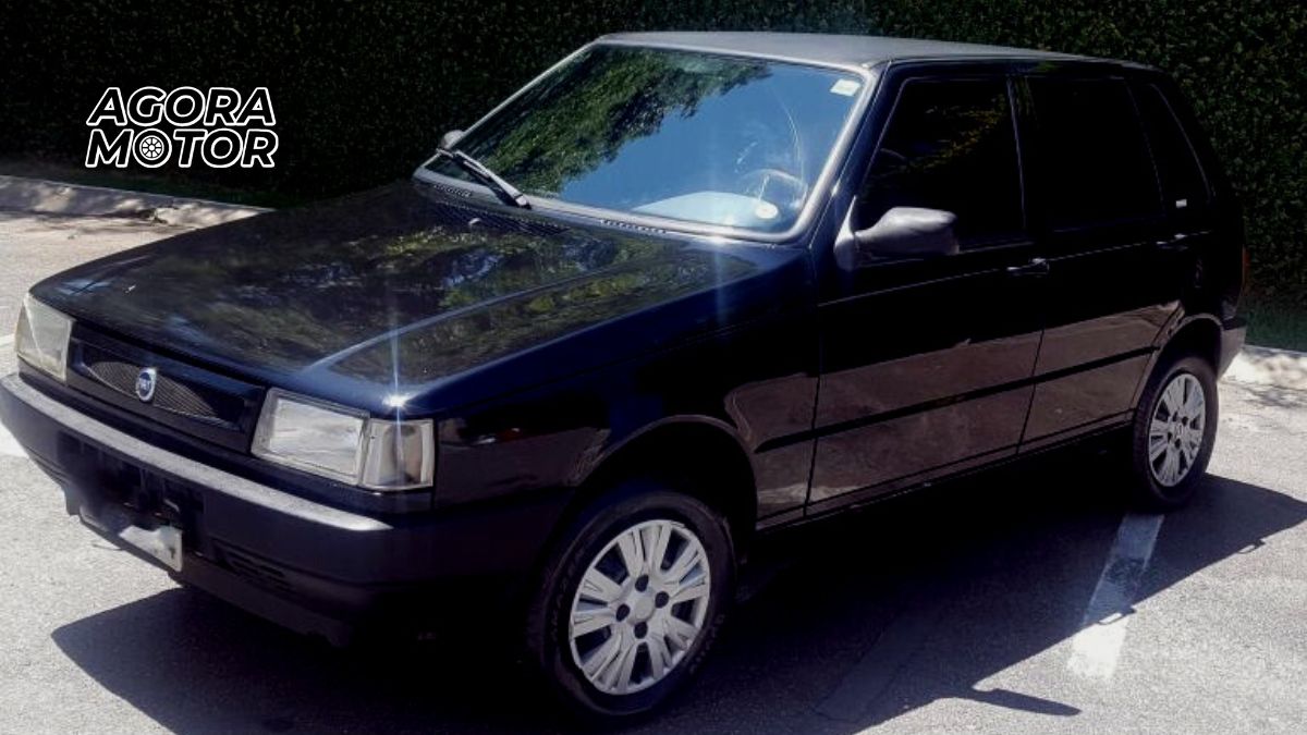 Foto de um Fiat Uno