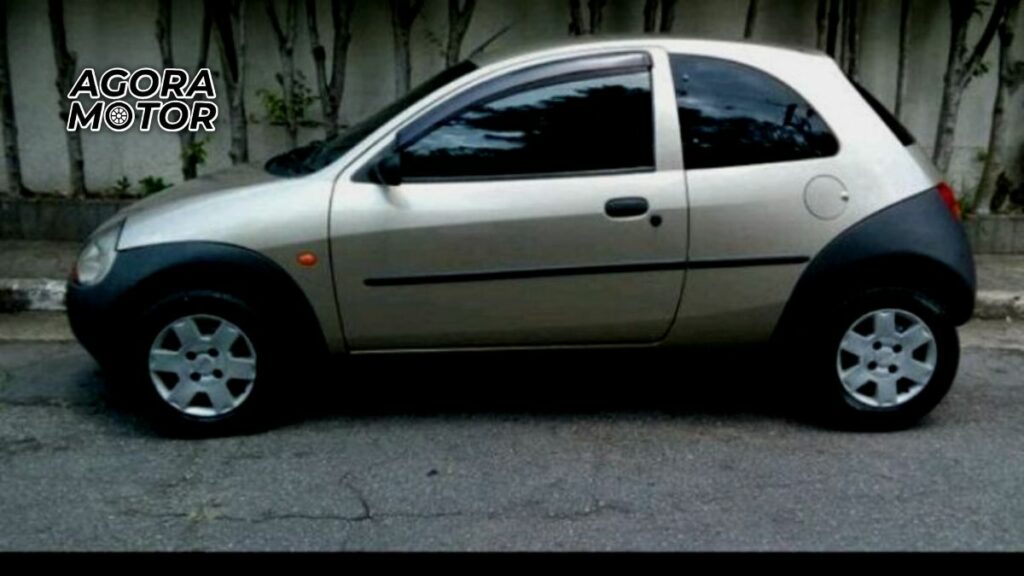 Foto lateral de um Ford Ka até 10 mil