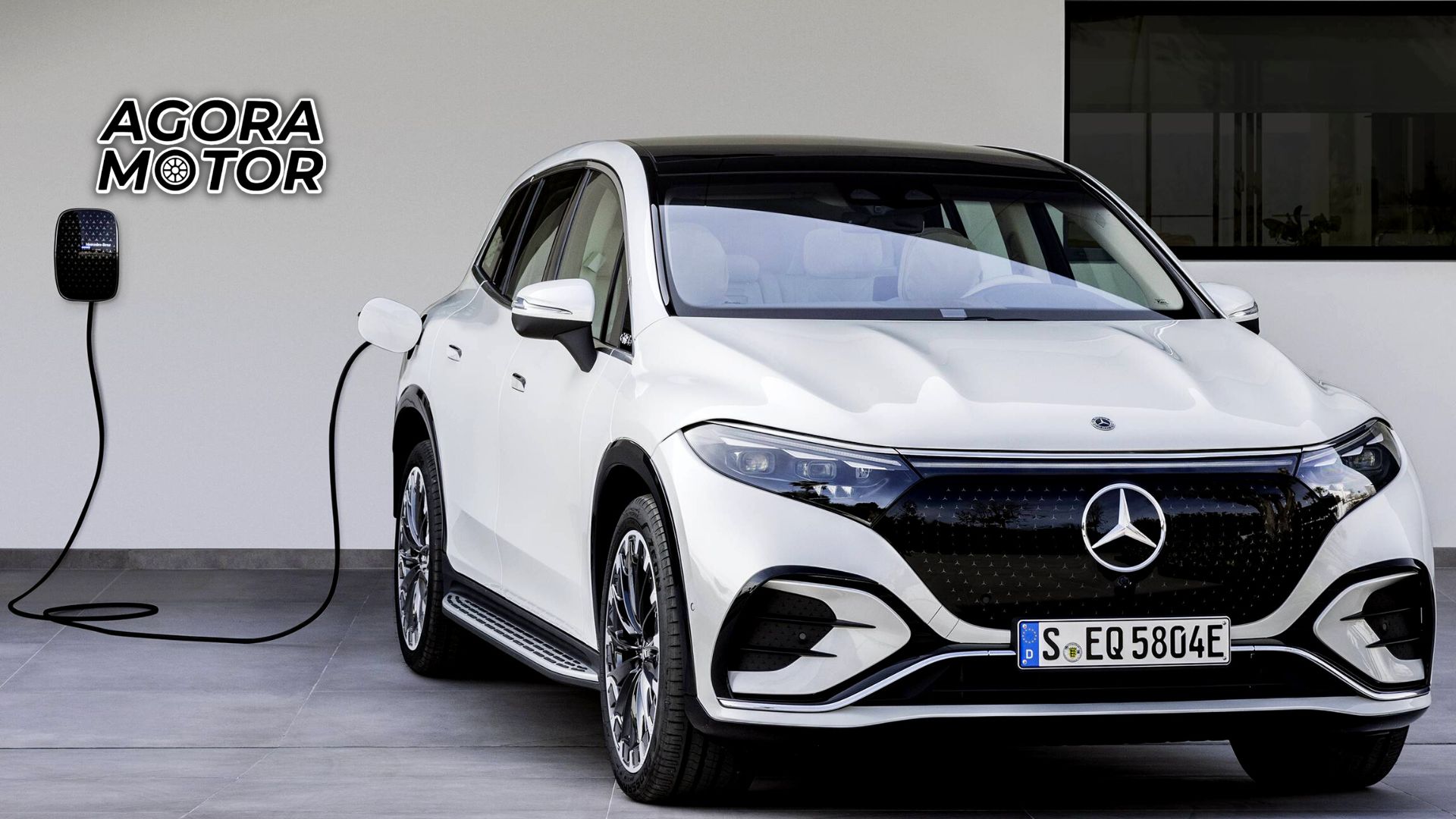 Foto de uma Mercedes Benz EQS 2023