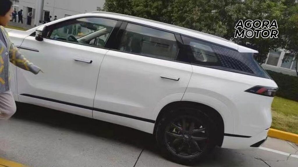 Foto flagrada de um Tiggo 9