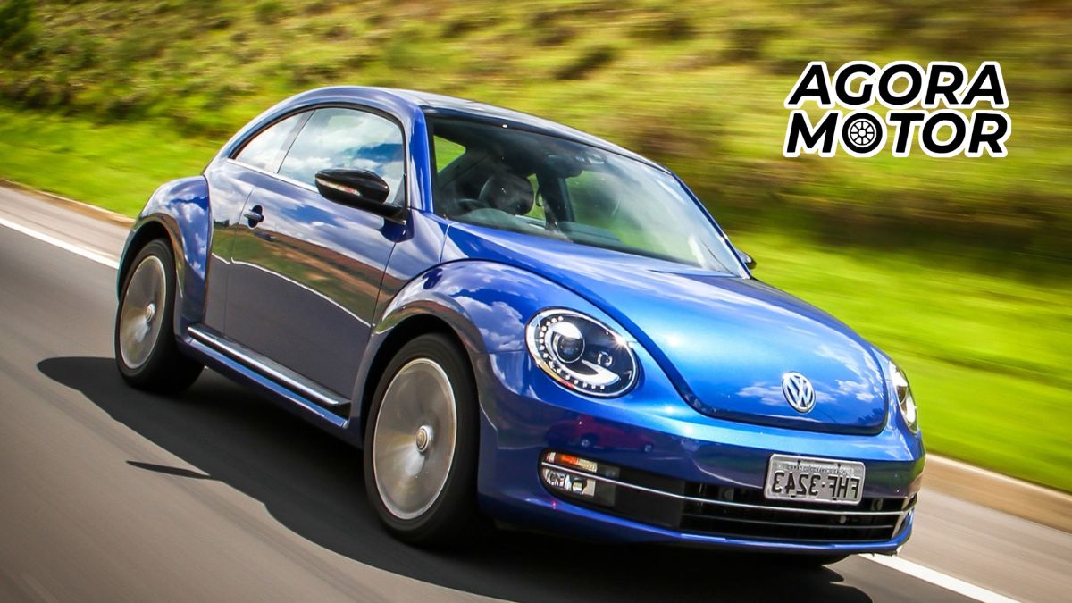 Foto frontal de um VW Fusca em 2022