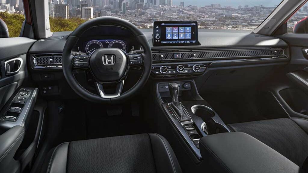Interior do Honda Civic.