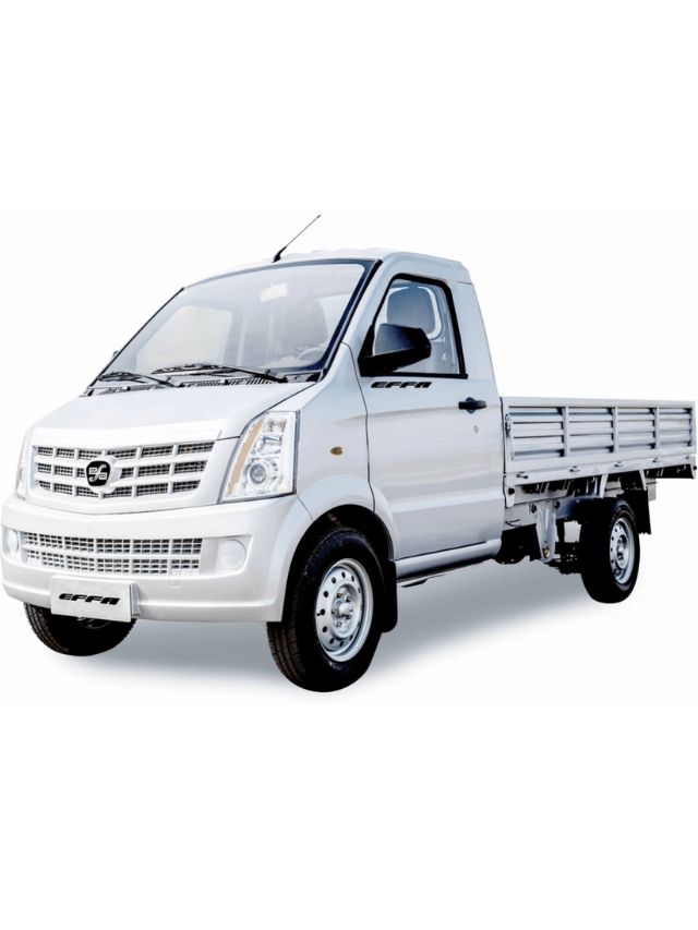 EFFA V21 parado na diagonal, na cor branca.