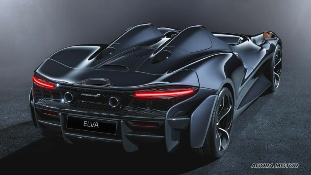 Traseira da McLaren Elva 2023.