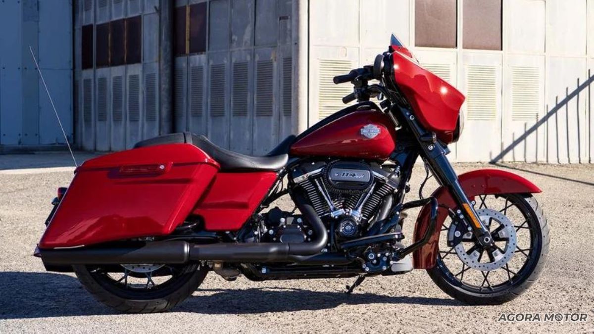 Lateral da Street Glide Special 2023.